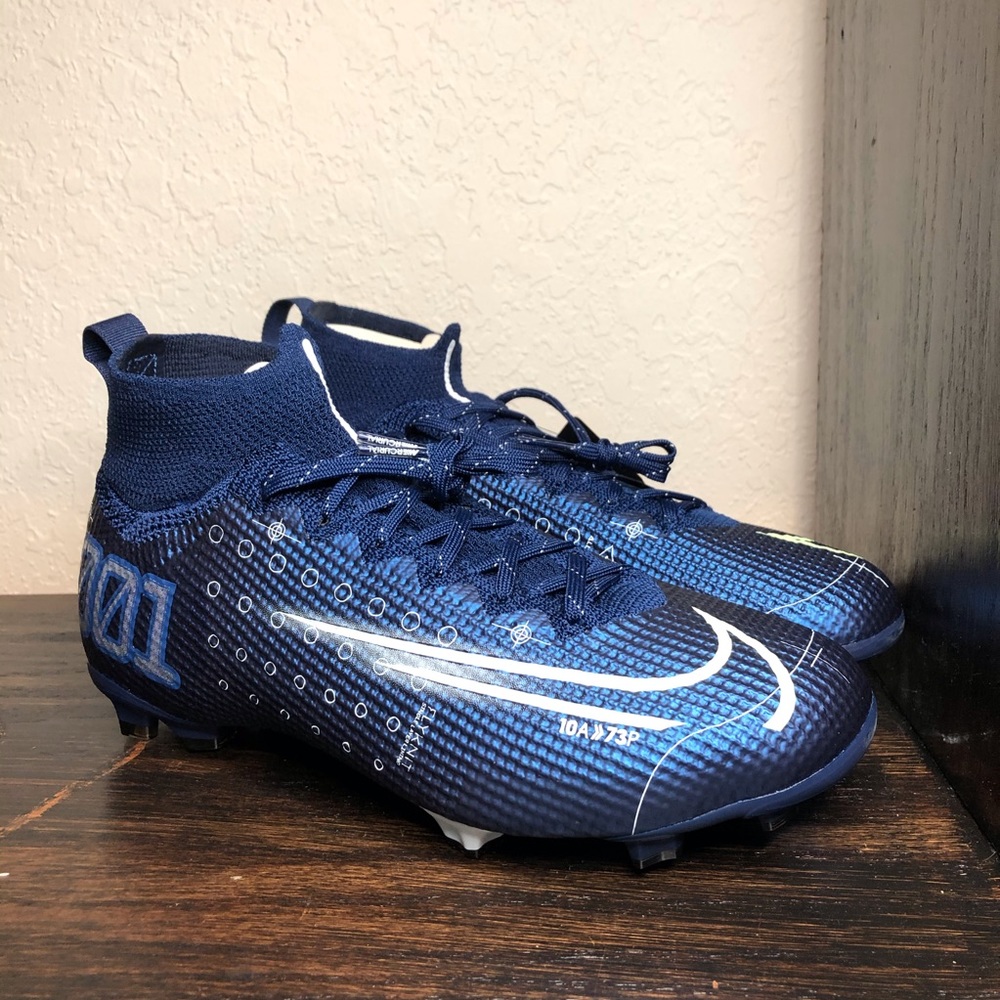 NEW Nike Superfly 7 Elite Soccer Cleats Youth 6